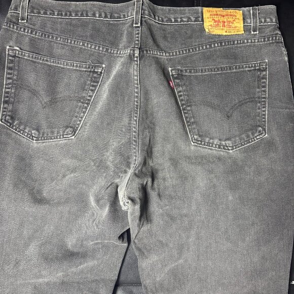 Levi's 550 Men's Straight Jeans Gray Denim Relaxed Fit 5-Pocket Design W44 L32 - Picture 4 of 16
